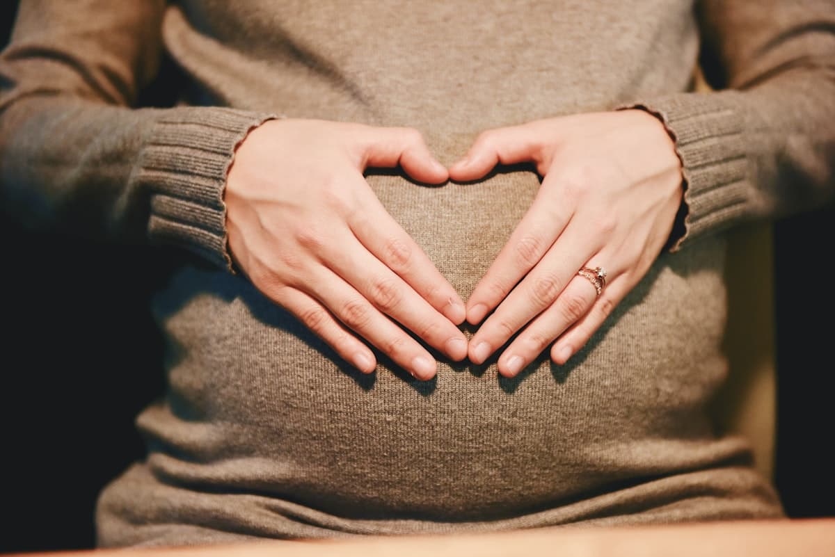 Witaminy prenatalne: jak wybrać i na co zwrócić uwagę
